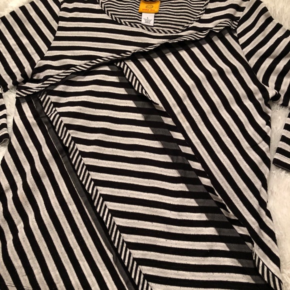 Ruby Rd. Striped blouse - Picture 2 of 4